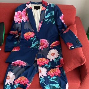 Banana Republic Bermudan short suit